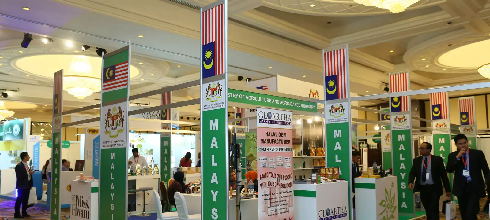 Orange Fairs exhibition stand builders at a Dubai trade show